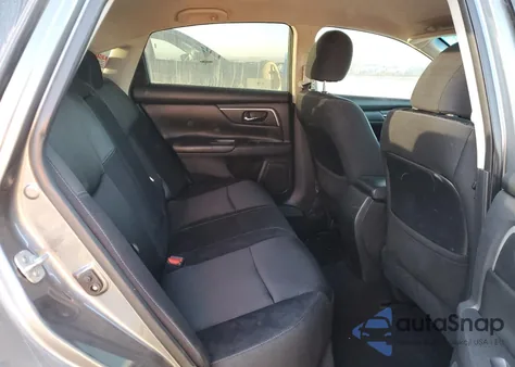 2016 Nissan Altima 2.5 z USA, uszkodzony, nr VIN 1N4AL3AP0GN379190